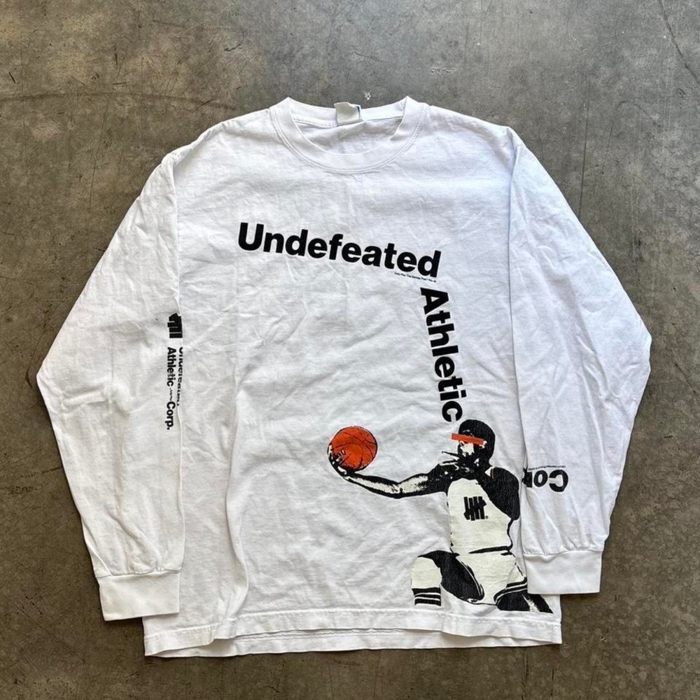Undefeated Athletic Department Long Sleeve Basketball Shirt Size Medium
